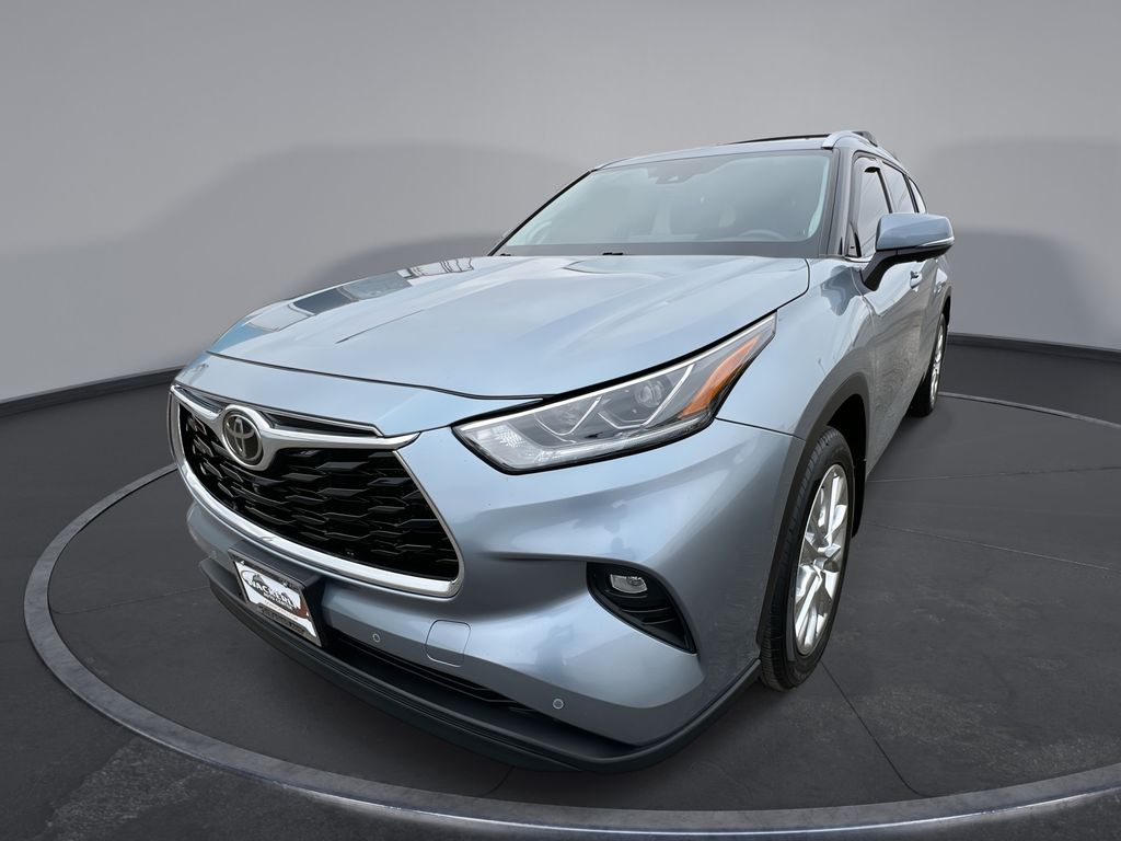 2024 Toyota Highlander Limited's photo