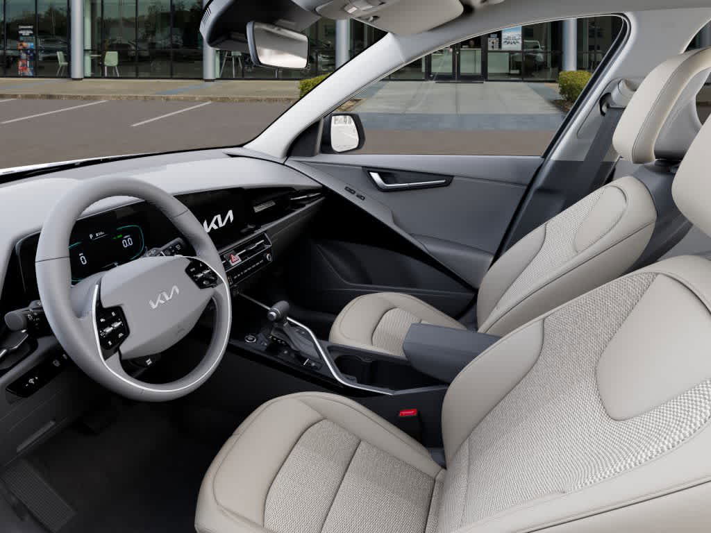 2025 Kia Niro EX photo 16