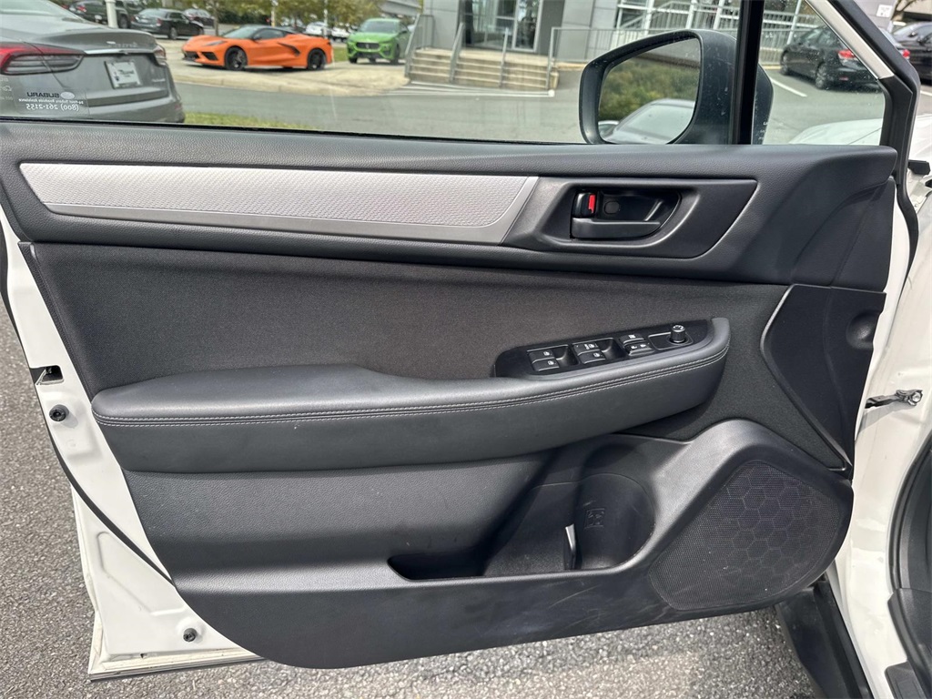 2018 Subaru Outback 2.5i photo 22