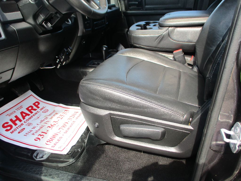 2018 Ram 2500 Tradesman photo 11