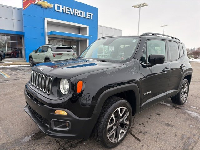 2017 Jeep Renegade Latitude's photo