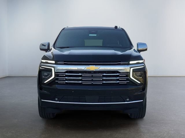 2025 Chevrolet Suburban Premier photo 8
