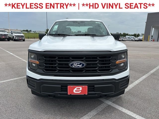 2025 Ford F-150 XL photo 2