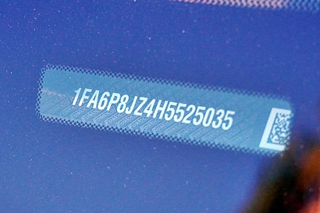 Used 2017 White Ford Shelby GT350 image 42