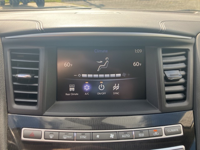 2019 Infiniti QX60 Luxe photo 26