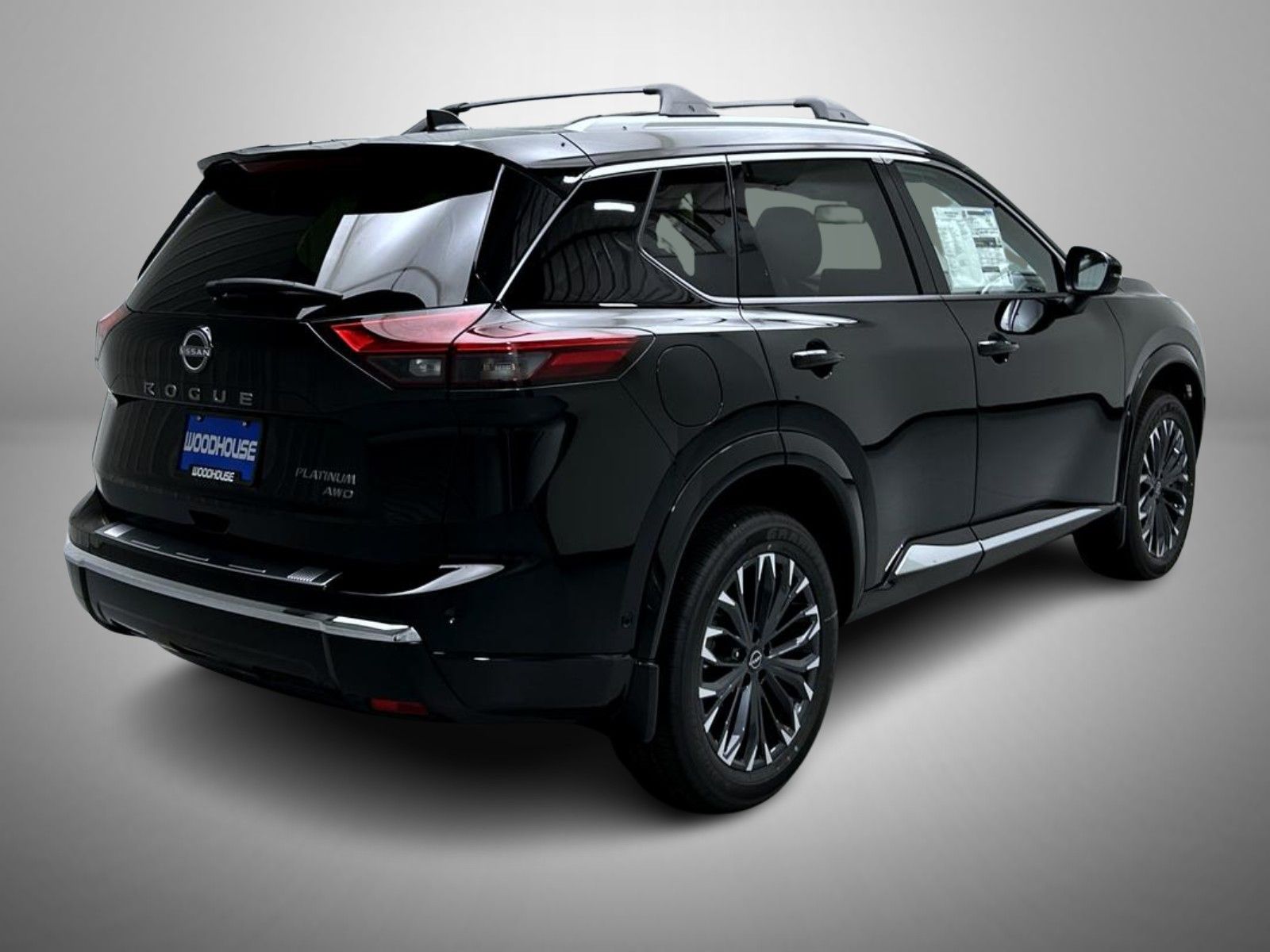 2026 Nissan Rogue Platinum photo 3