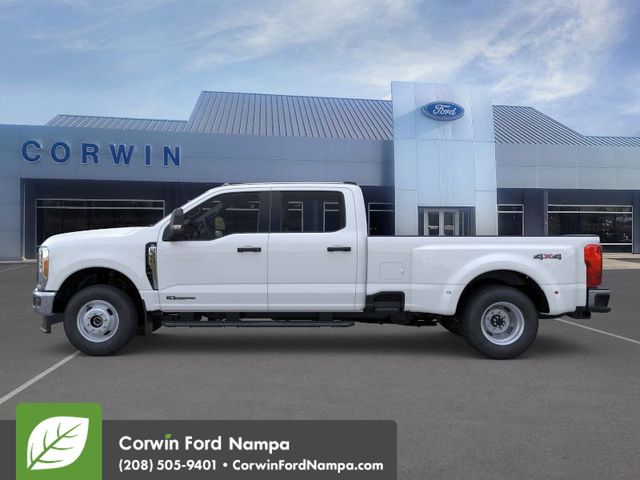 2026 Ford F-350 photo 4