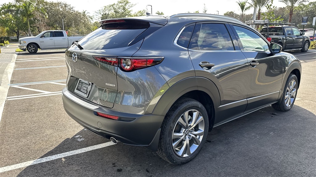 2024 Mazda CX-30 2.5 S Premium photo 3