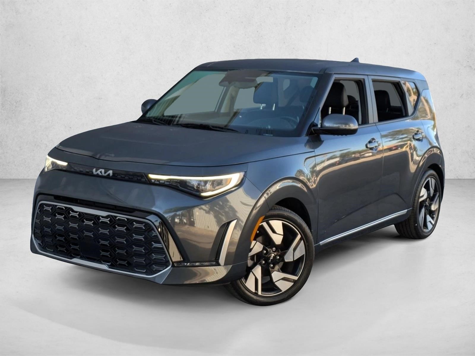 2023 Kia Soul GT-Line's photo
