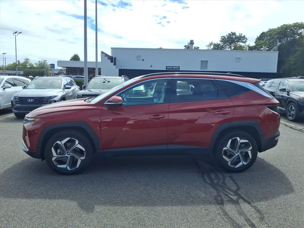 2024 Hyundai Tucson Limited photo 2