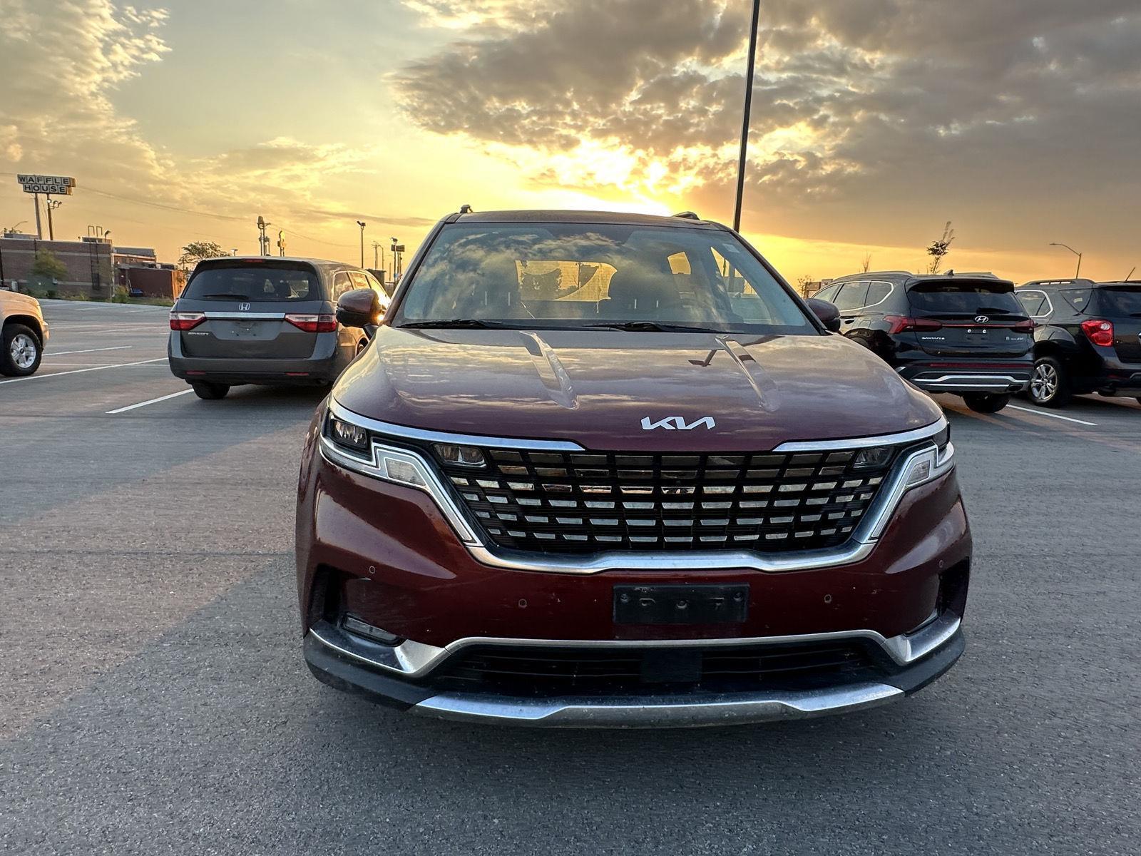 2022 Kia Carnival SX photo 5
