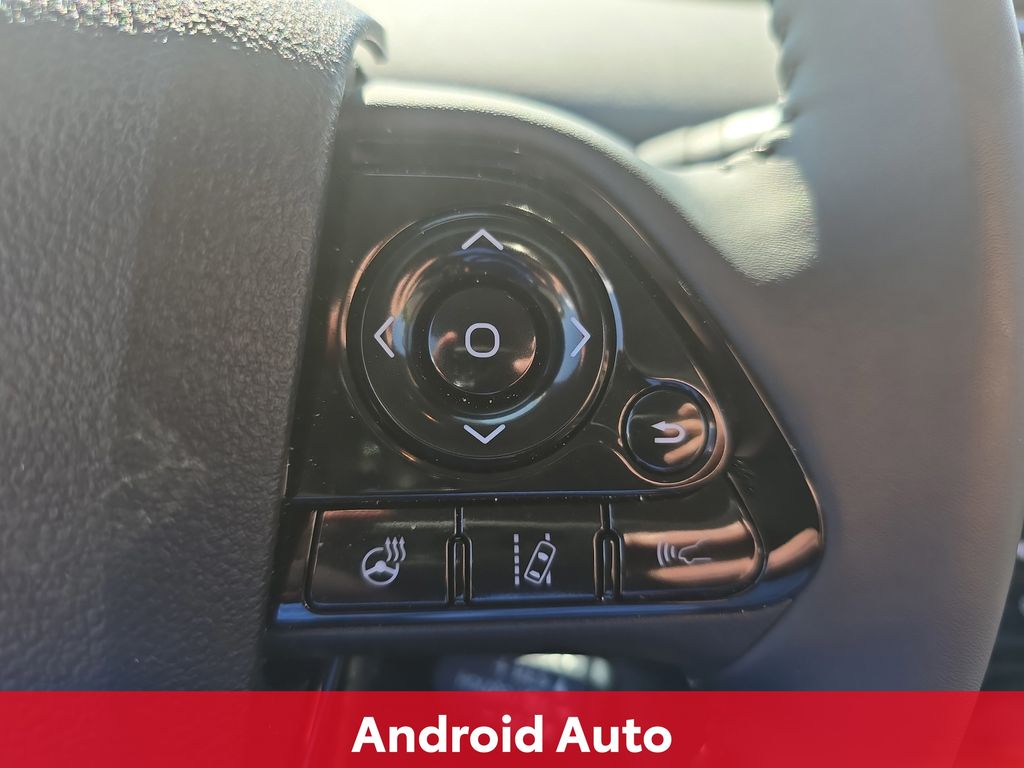 2022 Toyota Prius XLE AWD-e photo 18