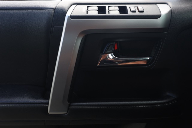2024 Toyota 4Runner SR5 photo 22