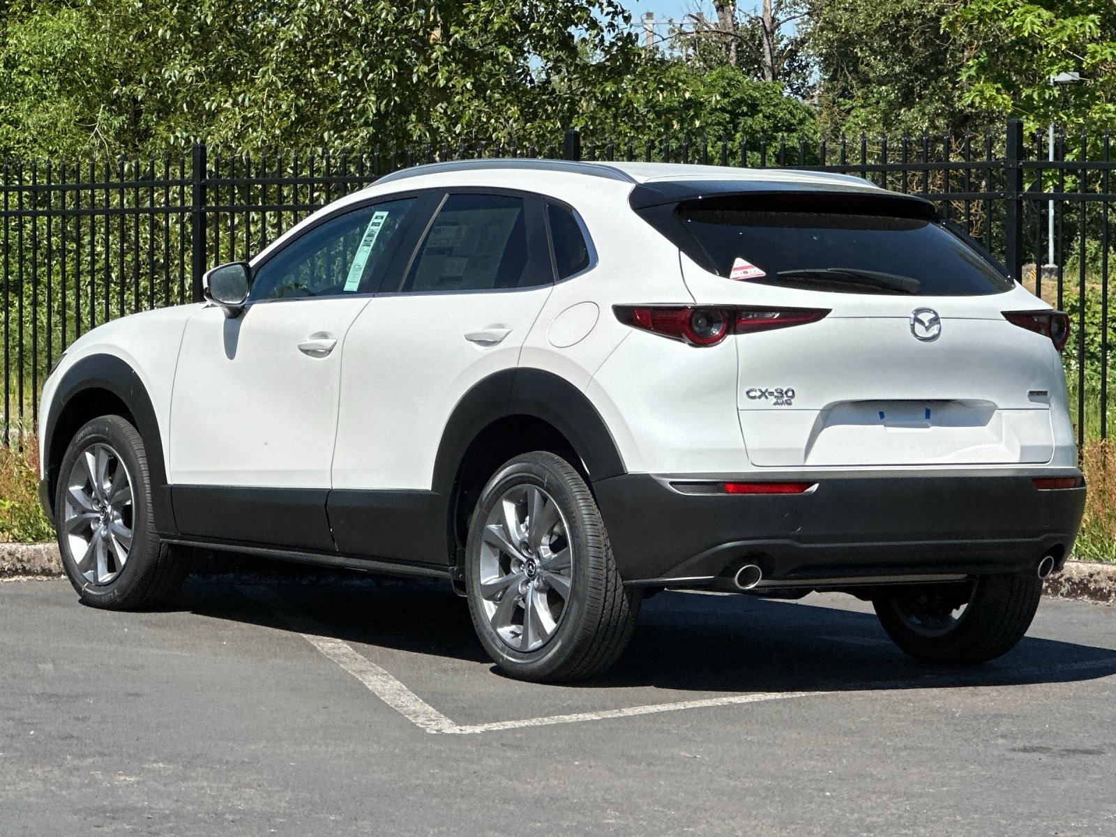 2025 Mazda CX-30 2.5 S Preferred photo 5