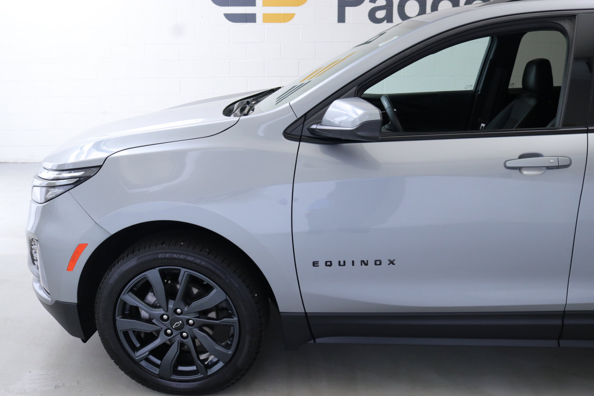 2023 Chevrolet Equinox RS photo 4