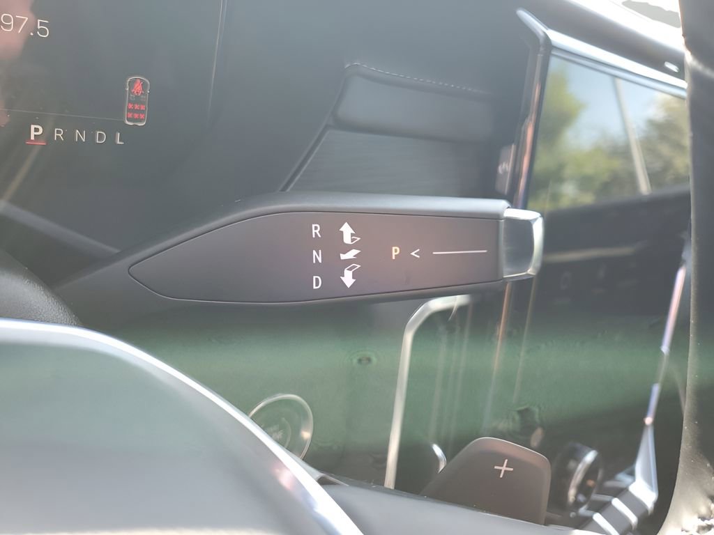 2025 Gmc Acadia Elevation photo 36