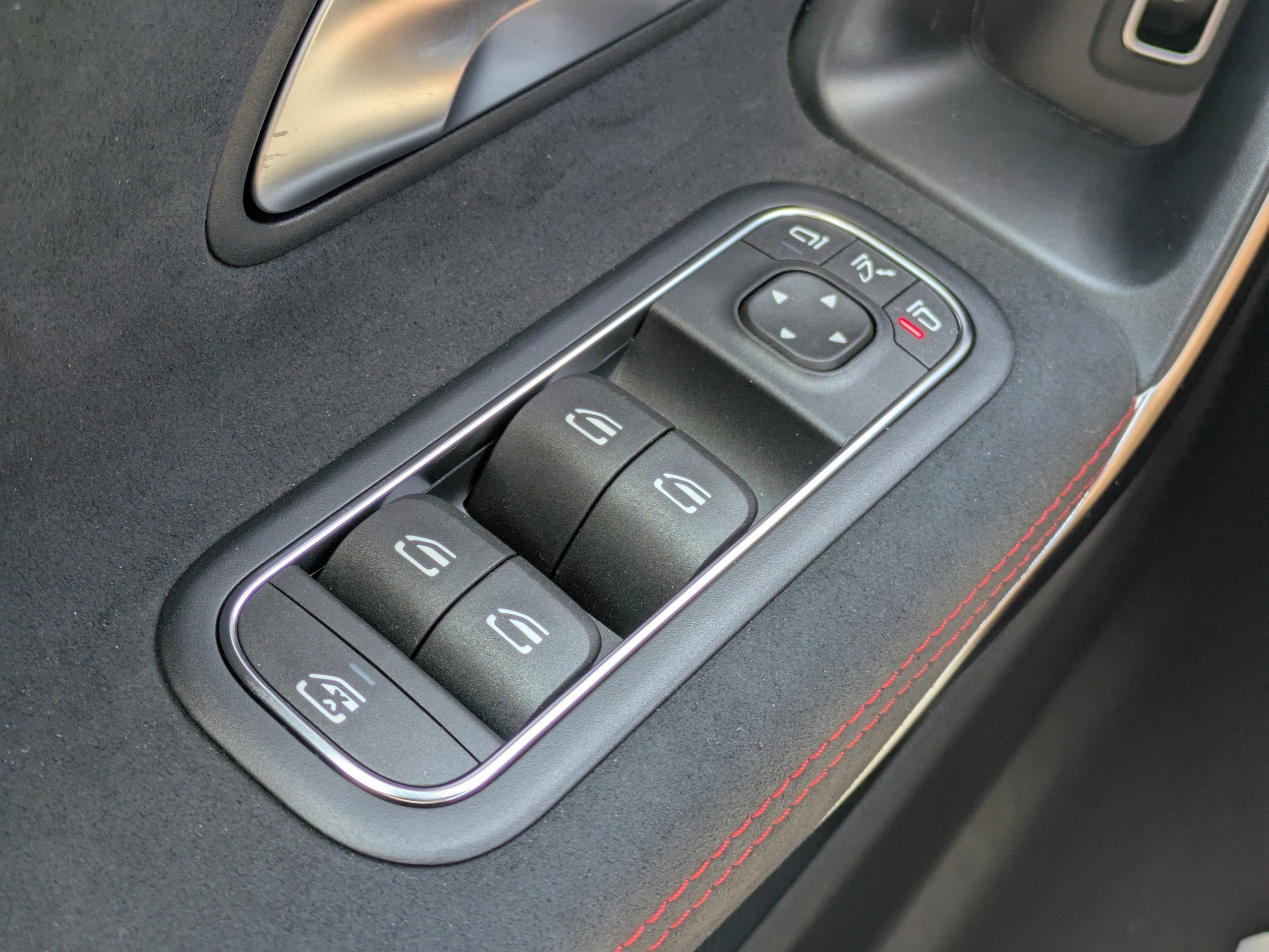 2026 Mercedes Benz CLA 250 photo 13