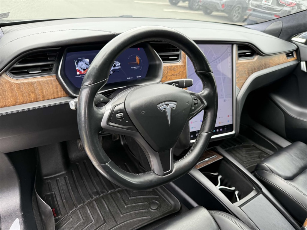 2021 Tesla Model S Long Range AWD photo 2