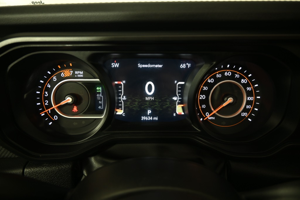 2024 Jeep Wrangler Rubicon 392 photo 23