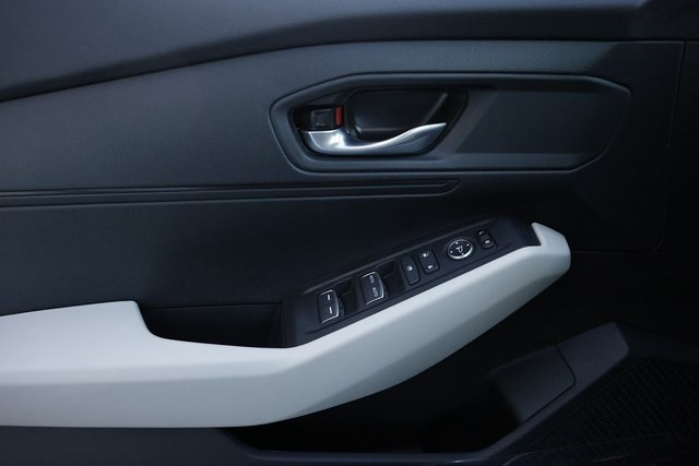 2025 Honda Accord LX photo 20