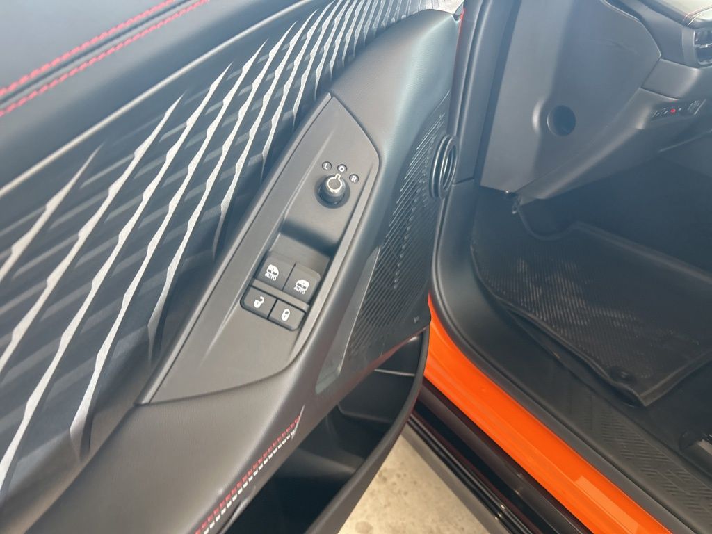 2025 Dodge Charger R/T photo 29