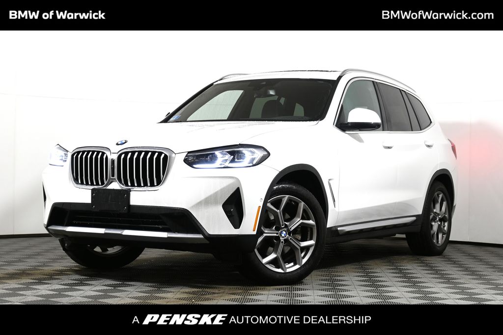 2023 BMW X3 30i's photo