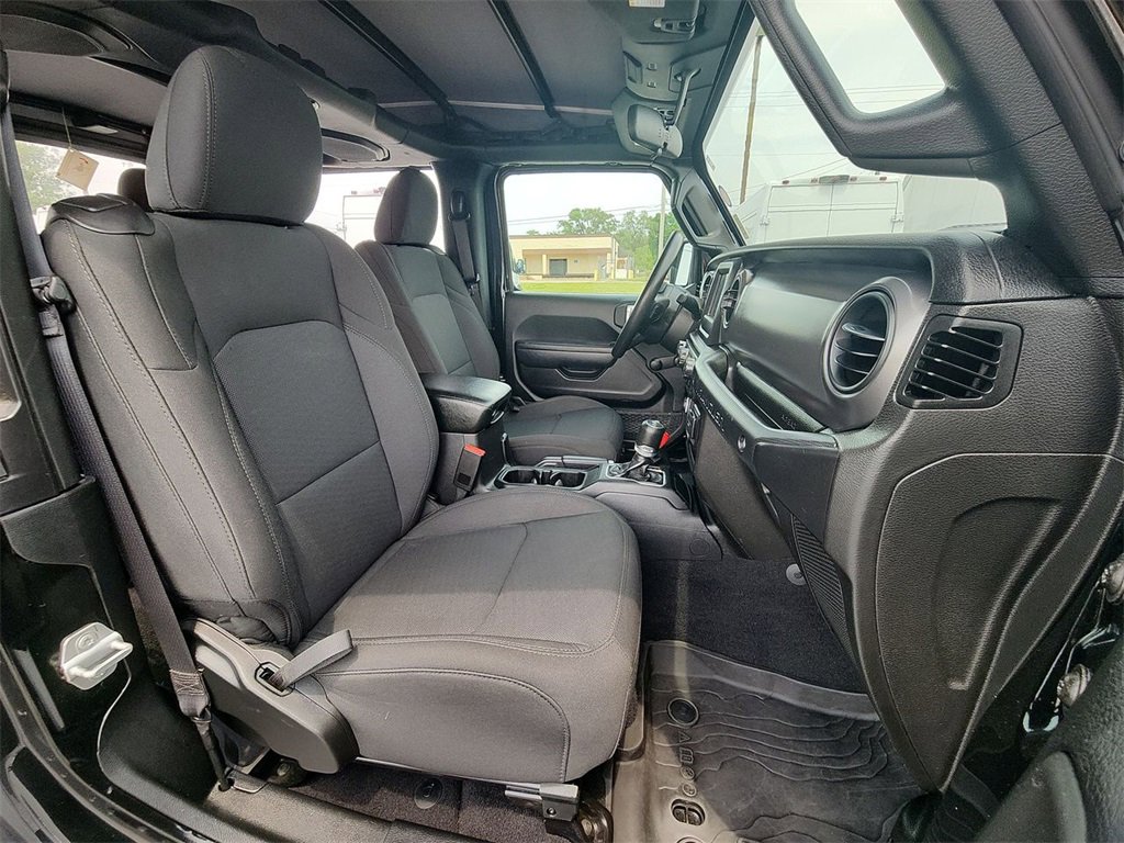 2023 Jeep Wrangler Sport photo 23