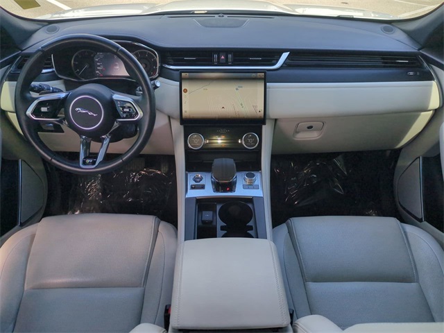 2023 Jaguar F-PACE P400 R-Dynamic S photo 15