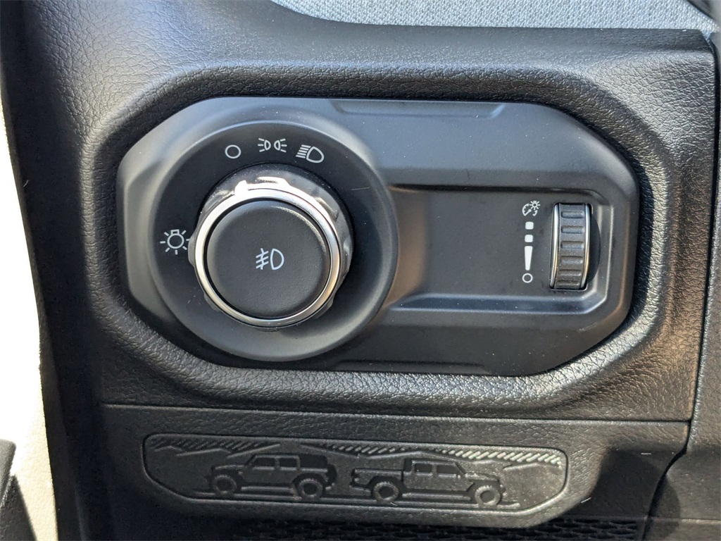 2025 Jeep Wrangler Sport photo 19