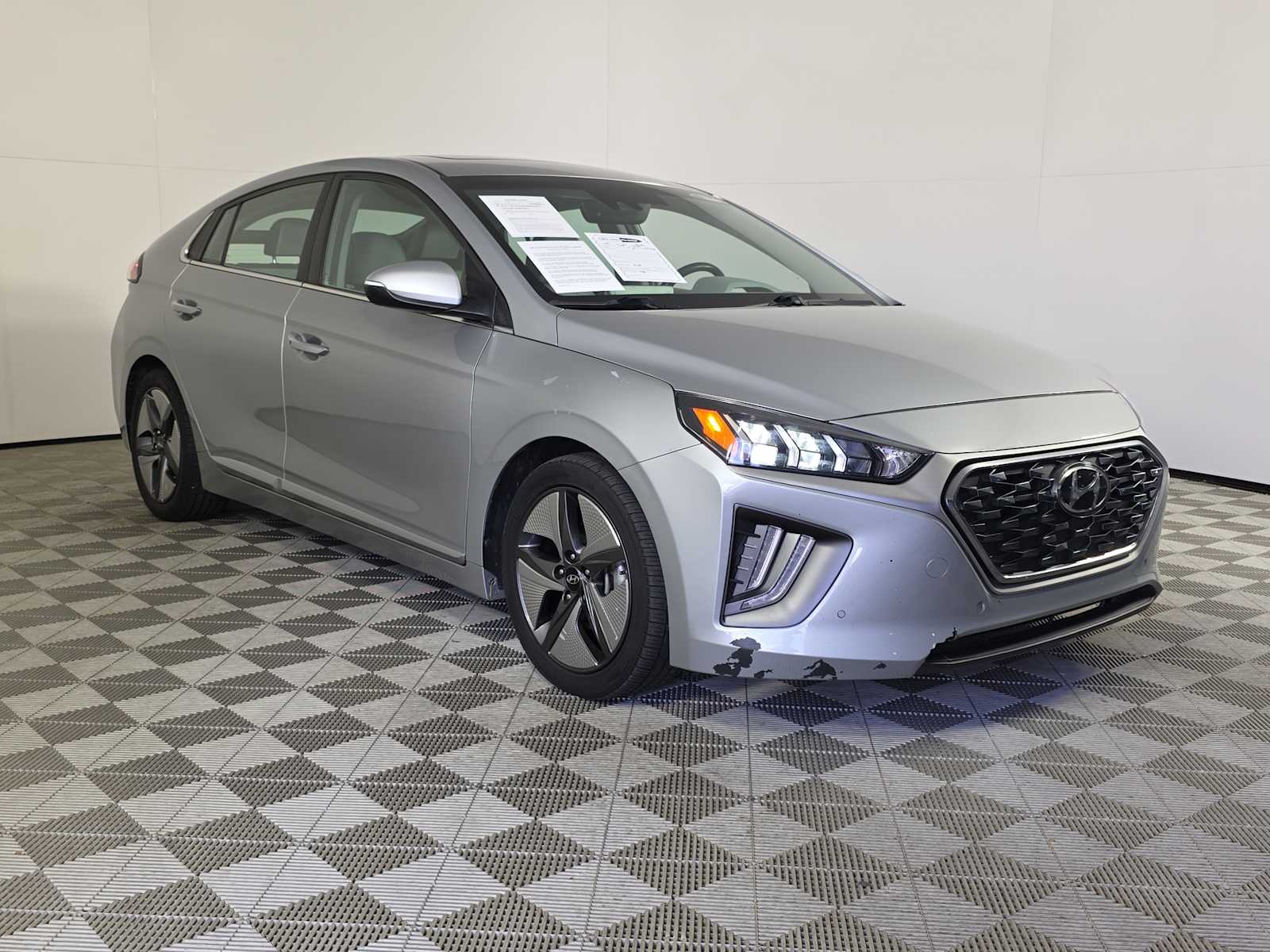 2020 Hyundai IONIQ Limited
