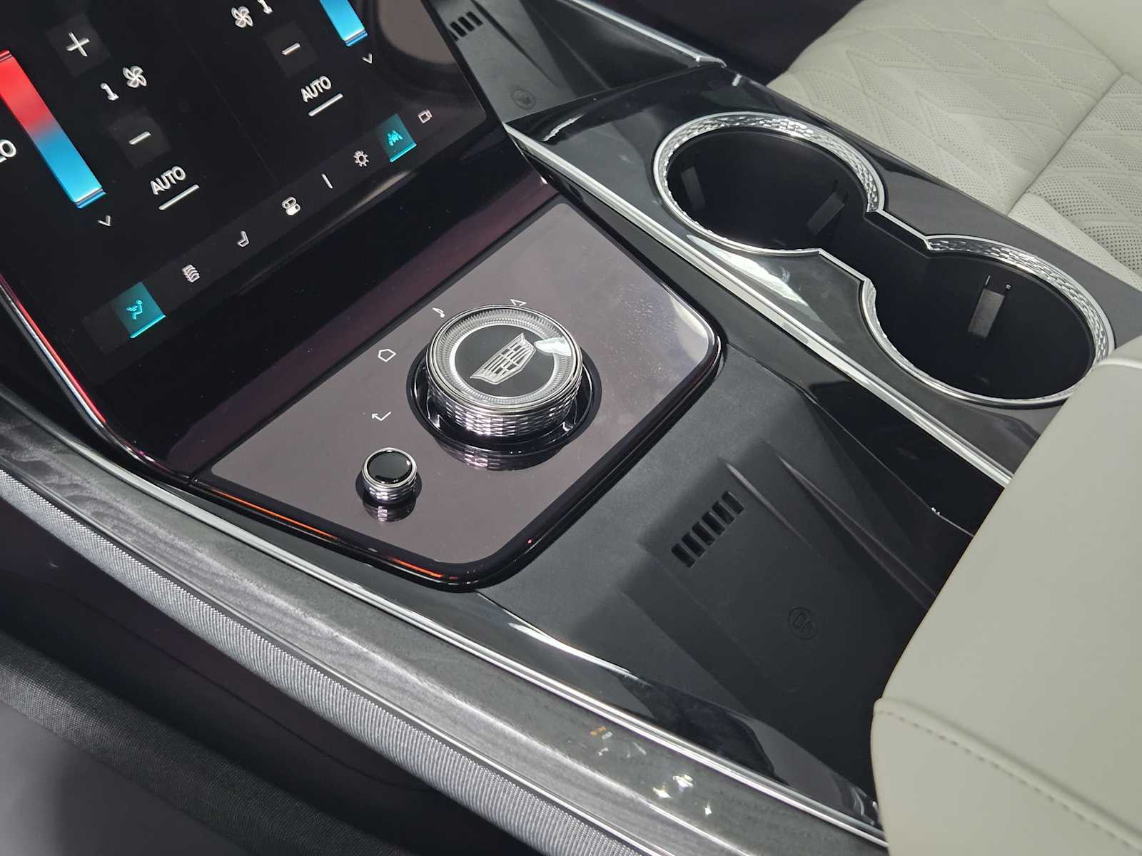 2026 Cadillac Escalade Sport photo 11