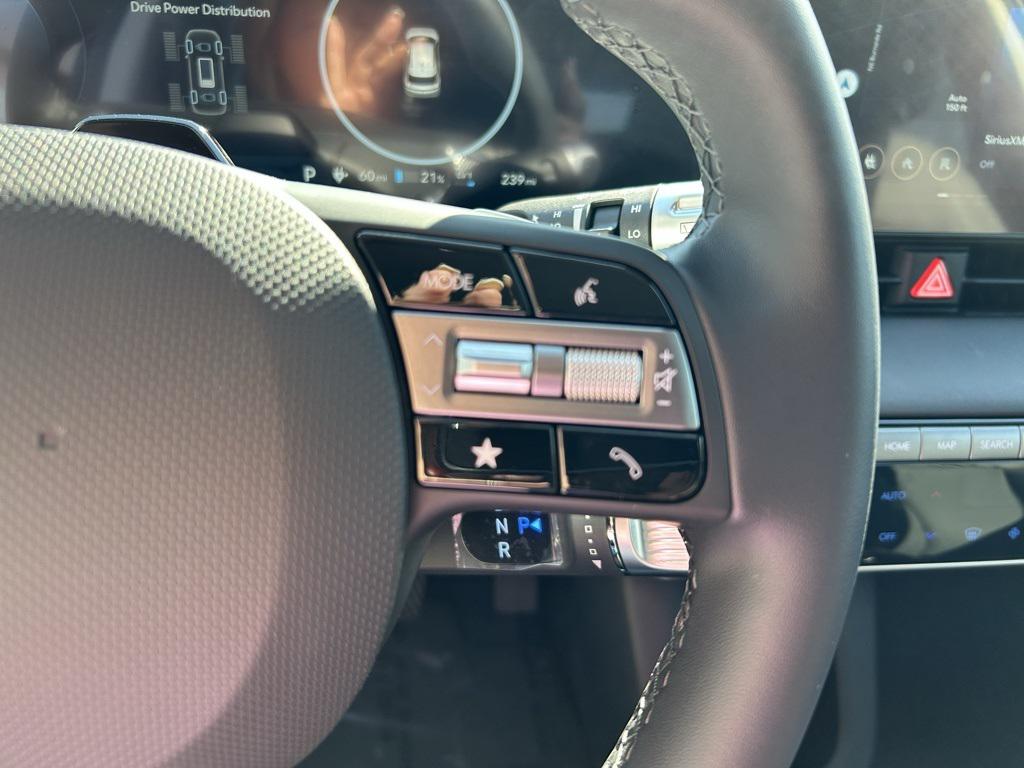 2025 Hyundai Ioniq 5 SE Standard Range photo 14