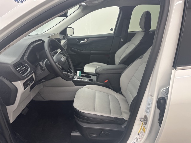 2025 Ford Escape Plug-In Hybrid Base photo 12