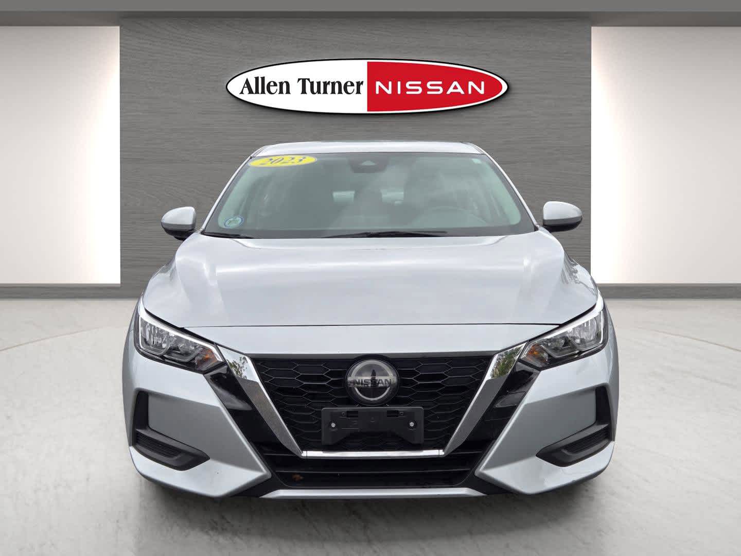 2023 Nissan Sentra SV photo 4