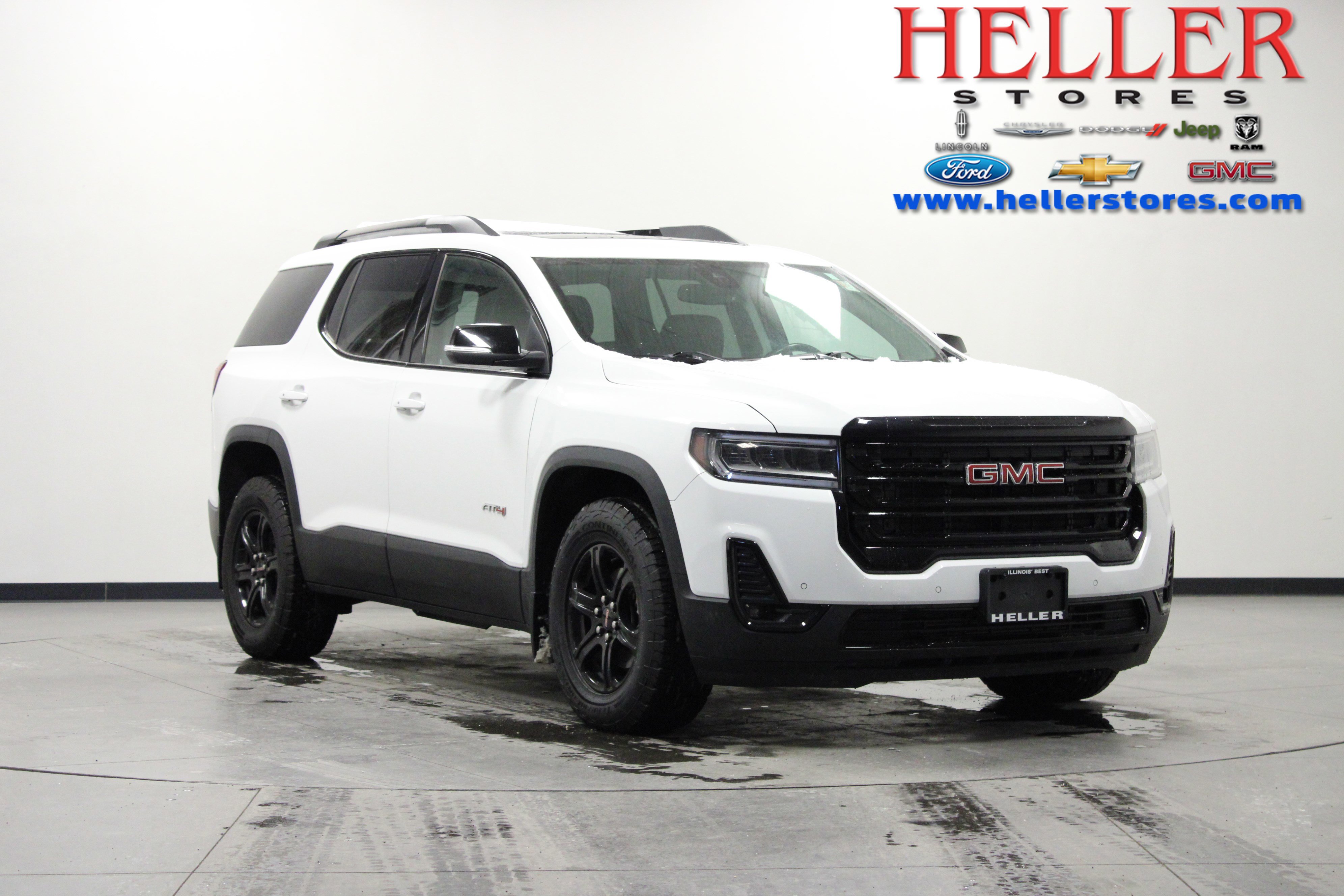 2023 GMC Acadia AT4's photo