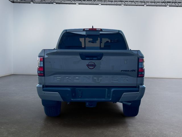 2023 Nissan Frontier PRO-4X photo 4