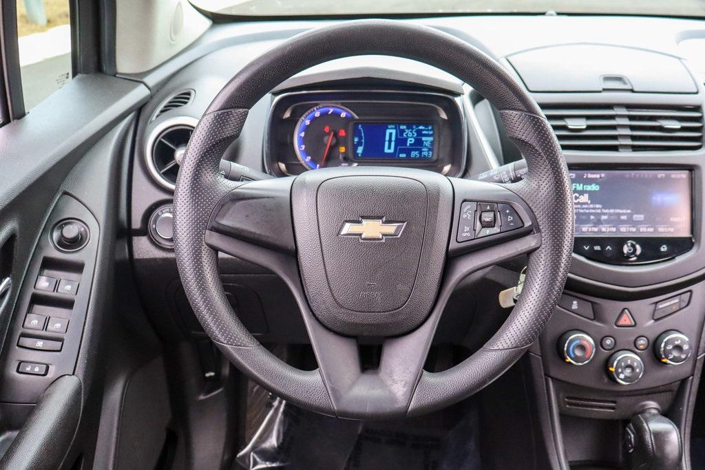 2016 Chevrolet Trax LS photo 14