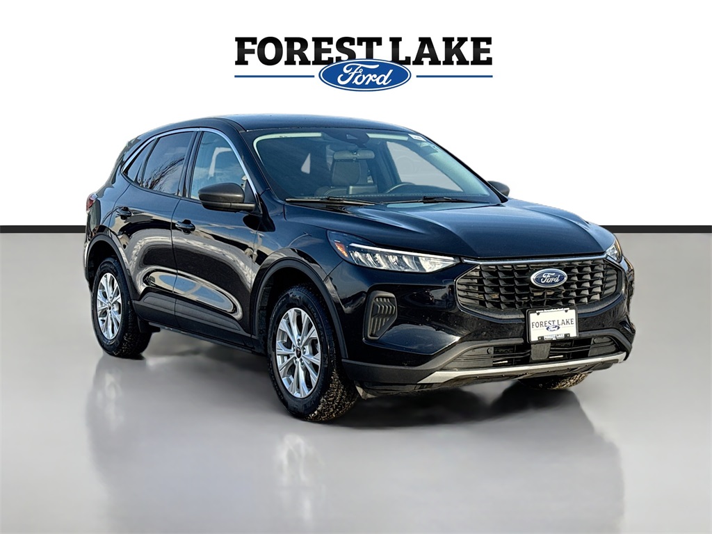 2023 Ford Escape Active's photo
