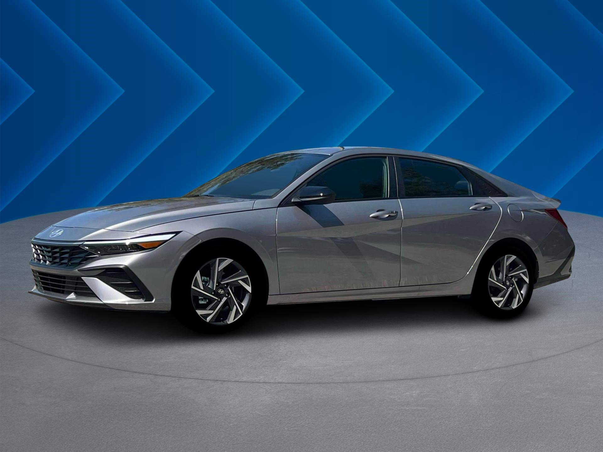 2025 Hyundai Elantra SEL Sport photo 2