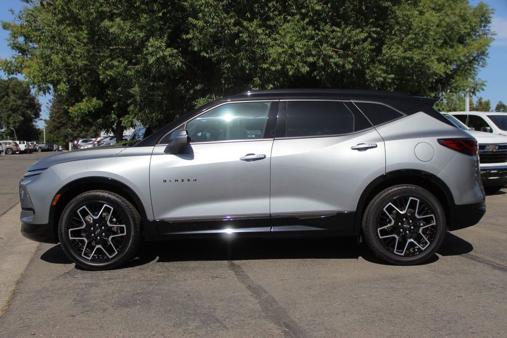2023 Chevrolet Blazer RS photo 9