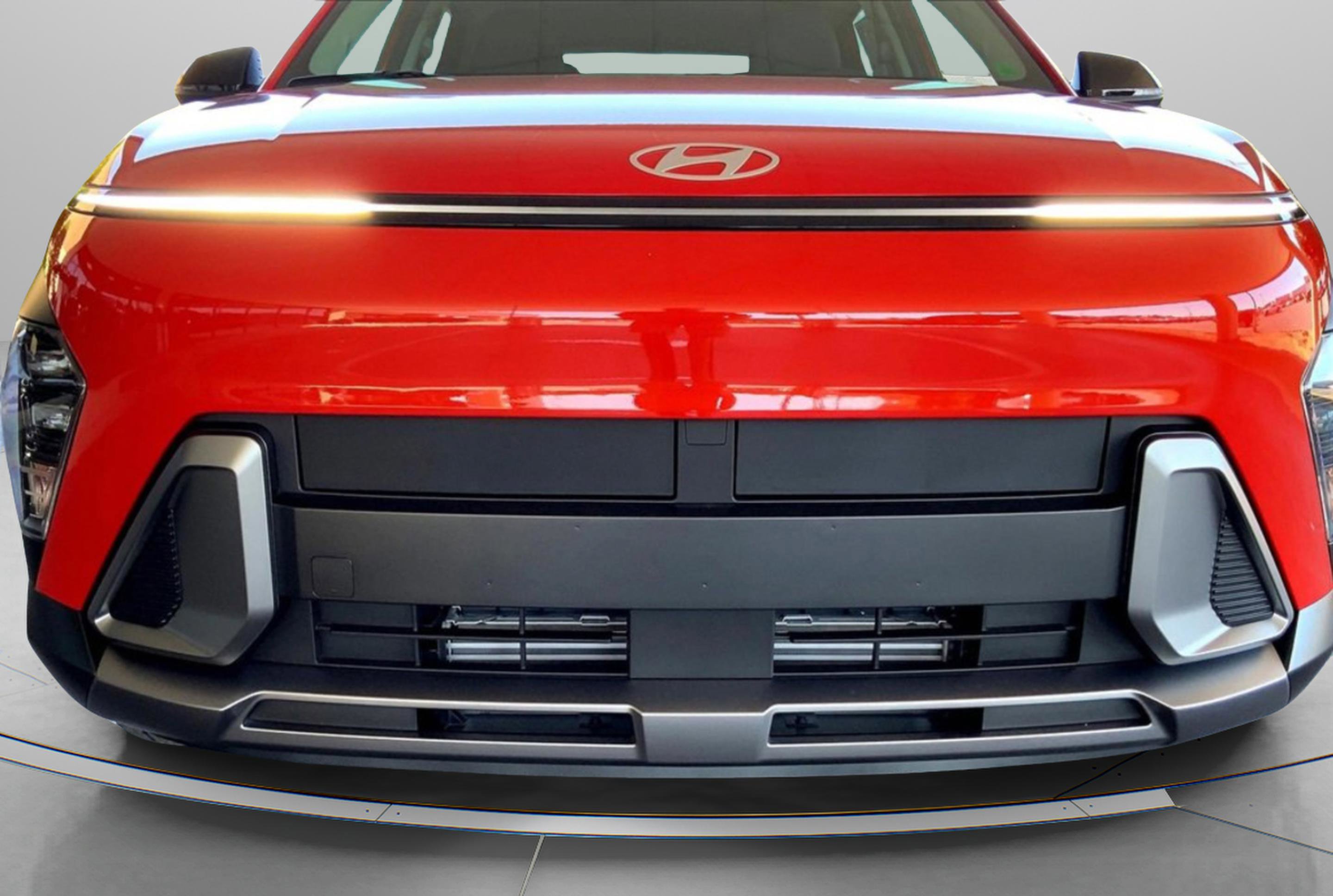 2026 Hyundai Kona SEL photo 2