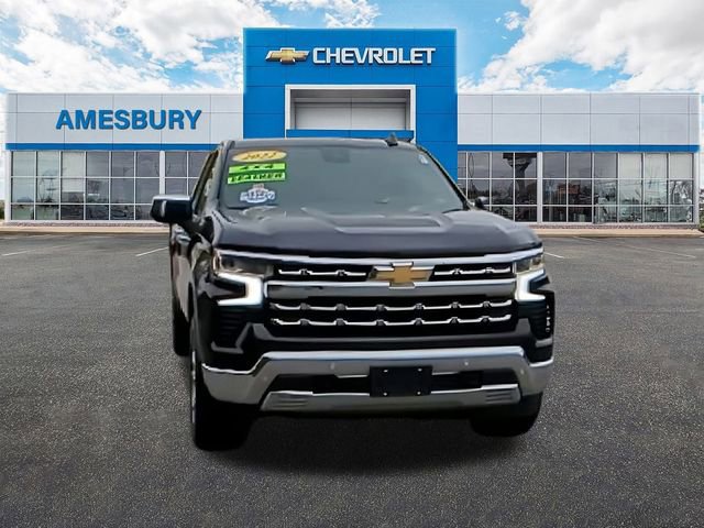 2022 Chevrolet Silverado 1500 LTZ photo 3