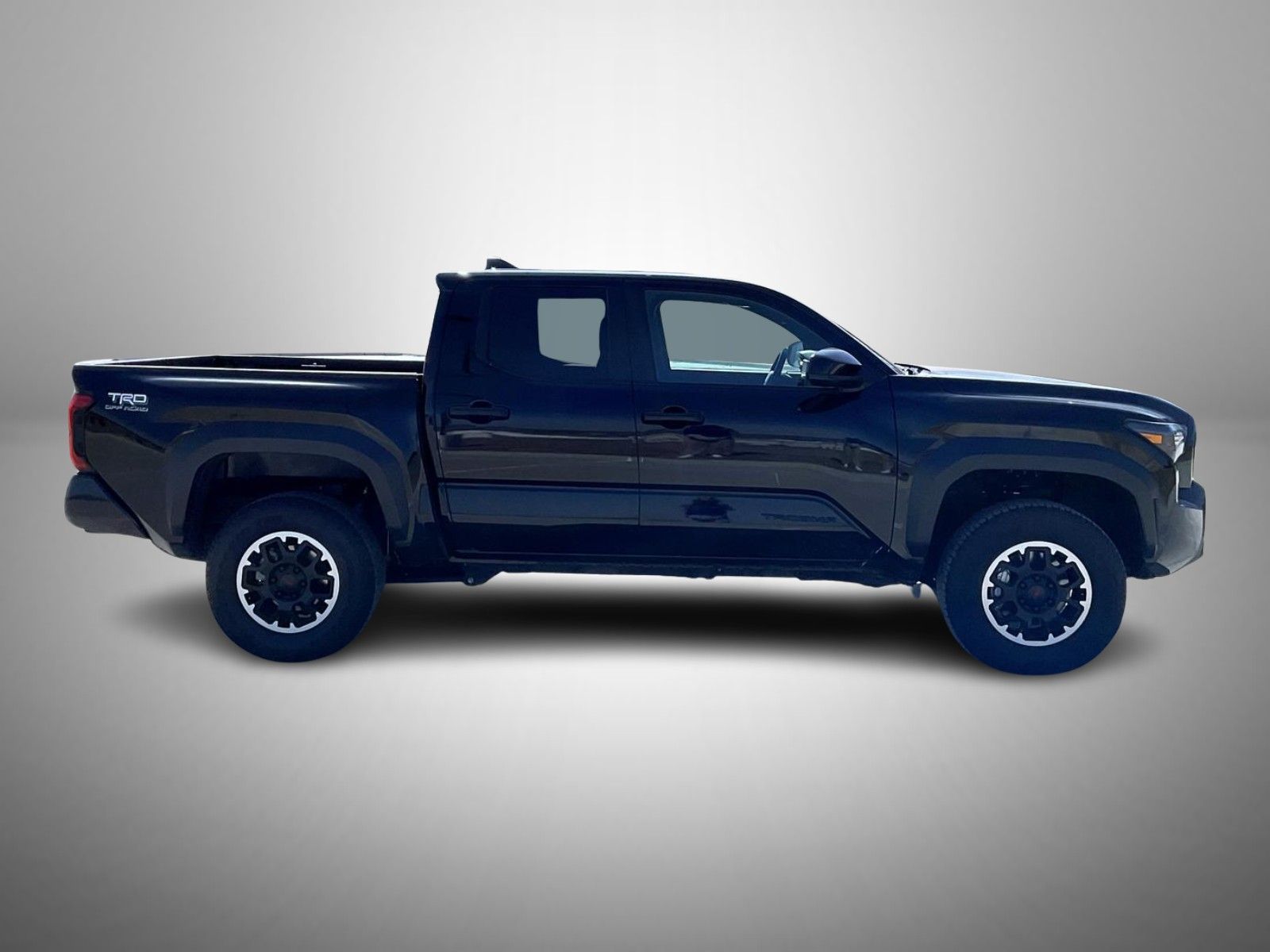 2024 Toyota Tacoma TRD Off-Road photo 4