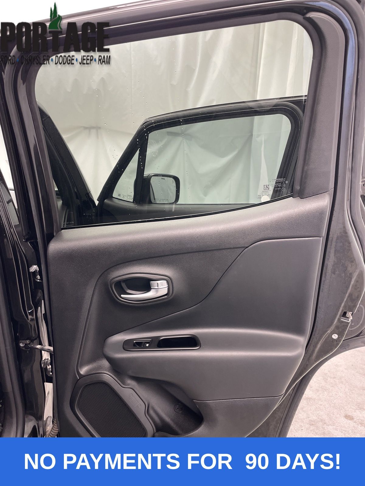 2022 Jeep Renegade Altitude photo 27