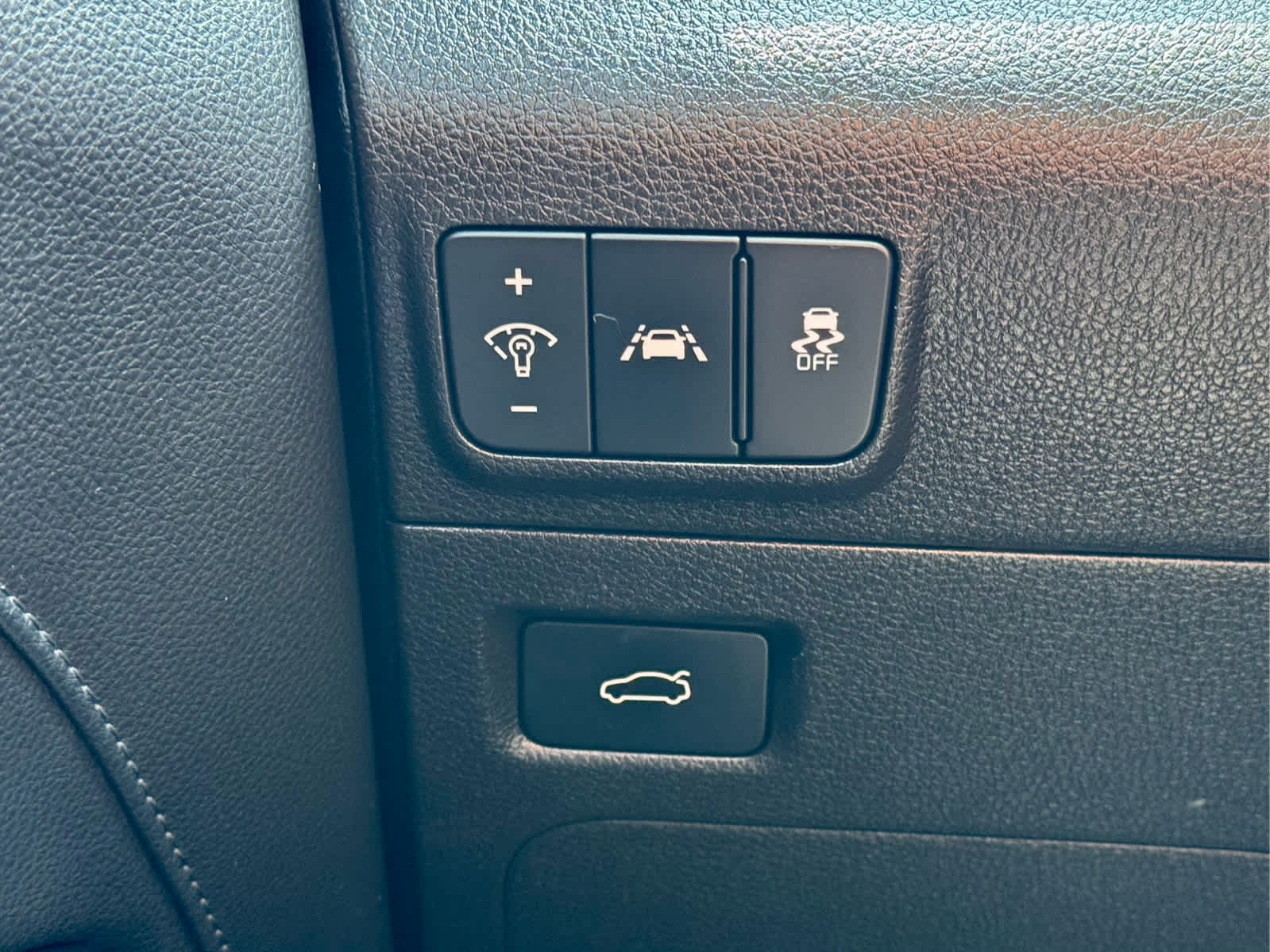 2023 Kia K5 EX photo 14