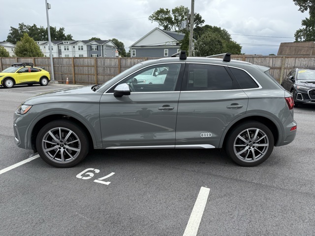 2022 Audi SQ5 Premium photo 2