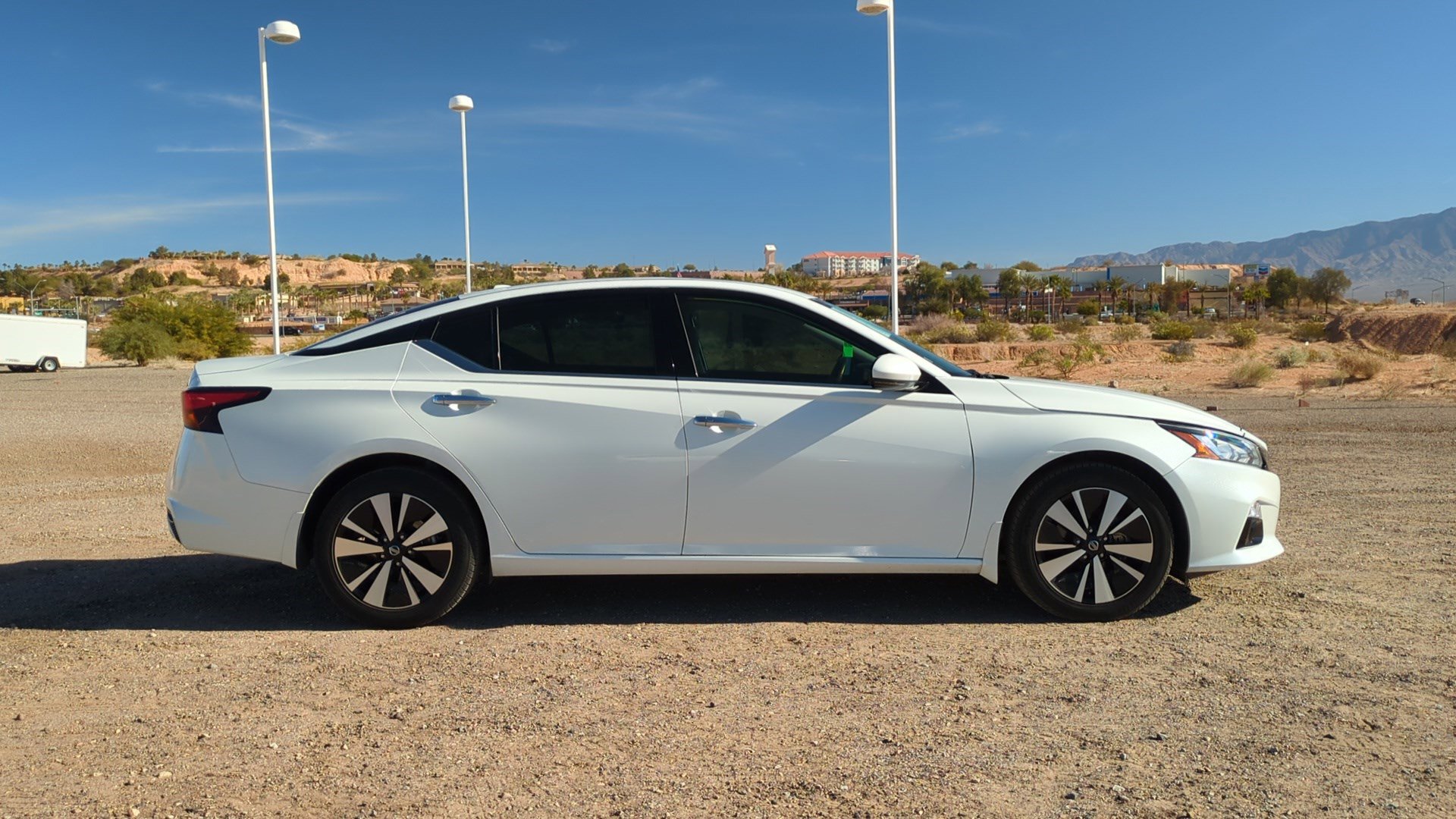 Used 2019 Nissan Altima SL with VIN 1N4BL4EW7KN302272 for sale in Mesquite, NV