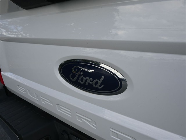 2021 Ford F-250 XLT photo 27