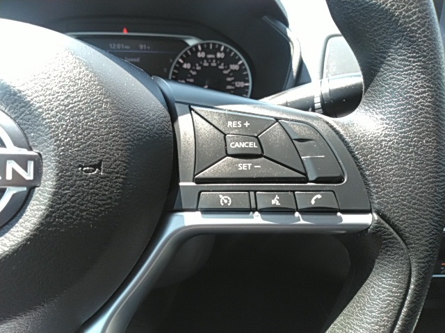 2023 Nissan Altima 2.5 SV photo 6