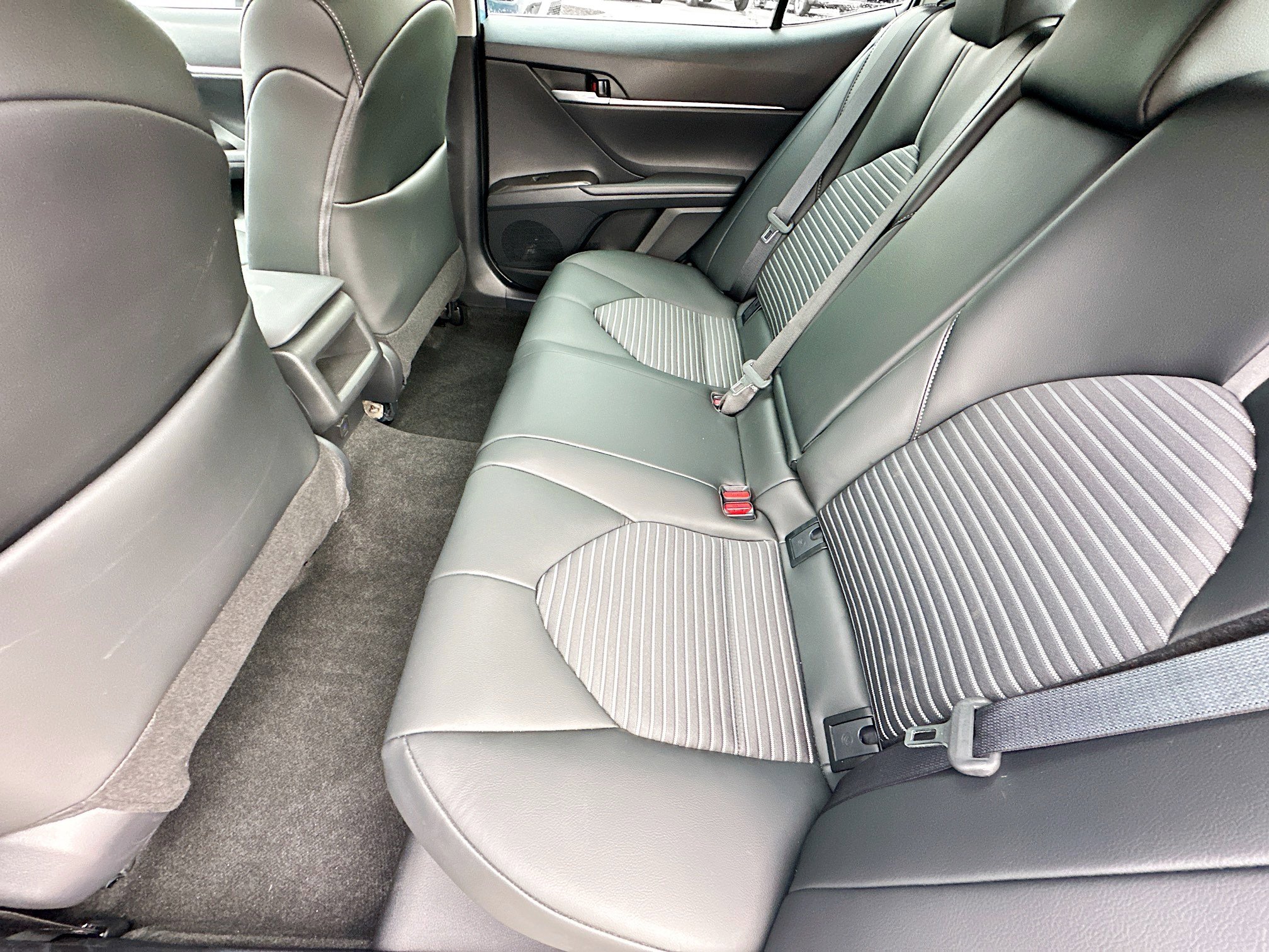 2024 Toyota Camry SE photo 22